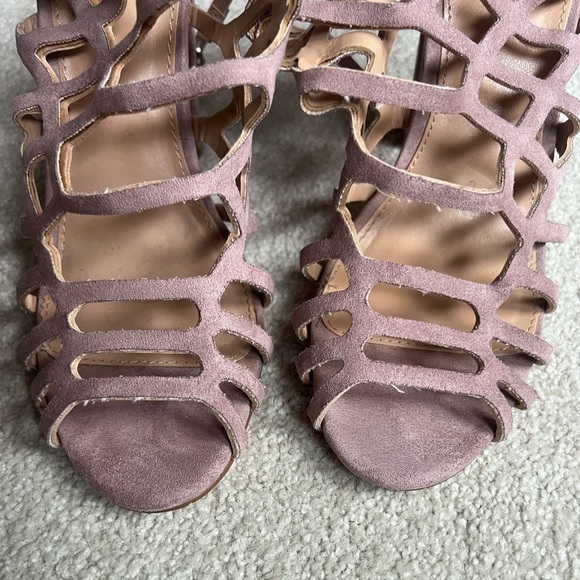 Express Mauve Pink Suede Strappy High Heels - Picture 10 of 15